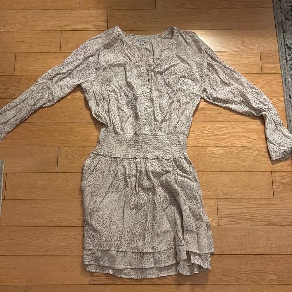 Rails dress. Size: Medium